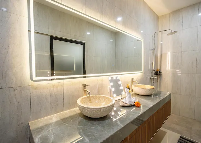 New Legian Pool, 5 Minutes To Seminyak (Bali)